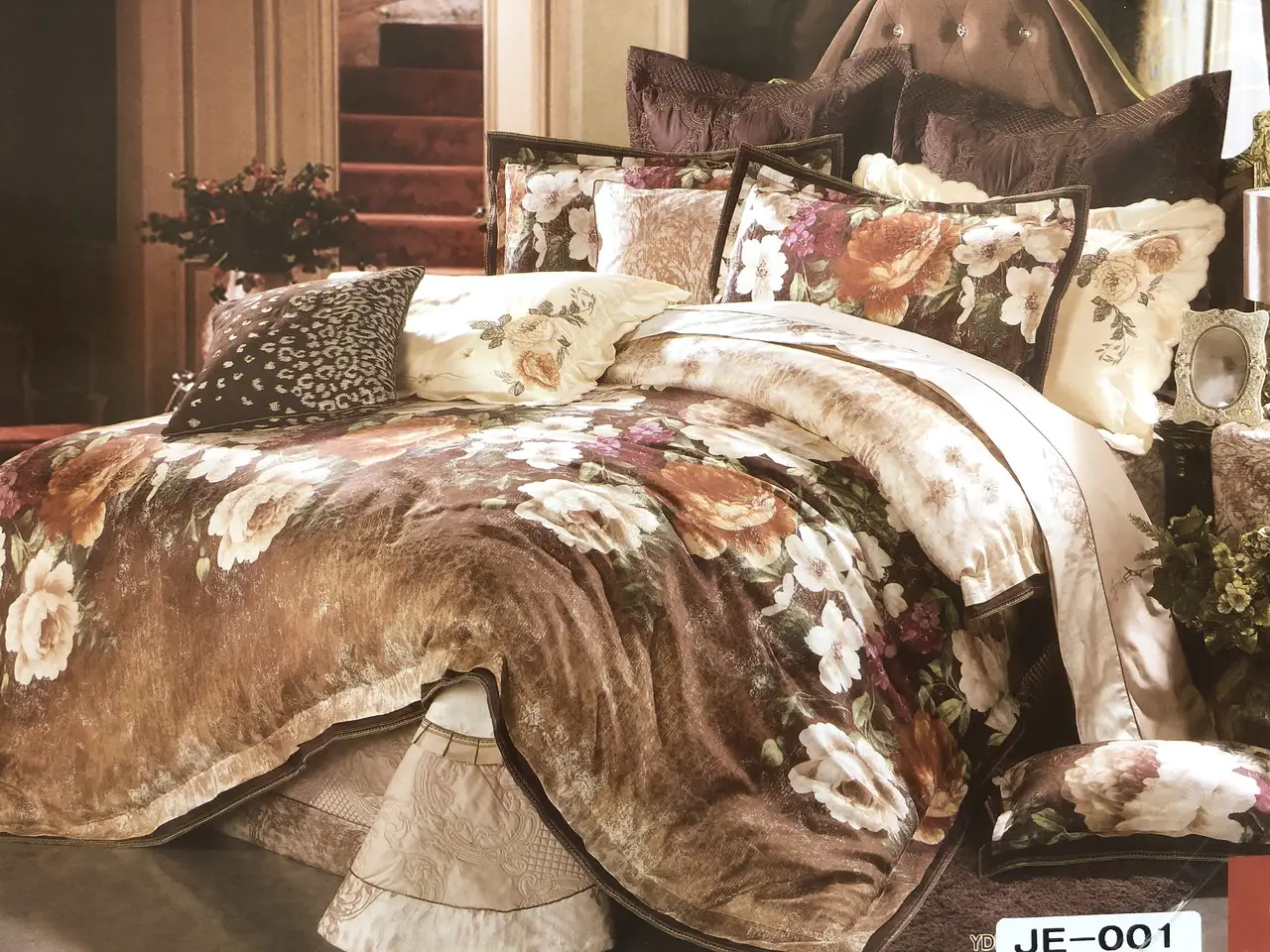 Постільна білизна Vie Nouvelle жаккард із шовковою вишивкою євро 200х220 JE-001