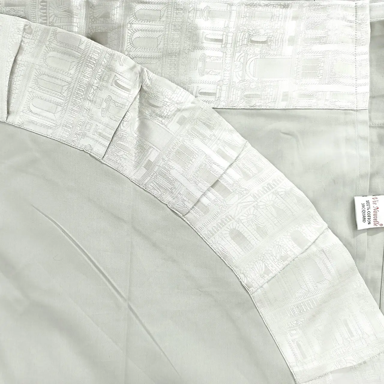 Постільна білизна Vie Nouvelle жаккард із шовковою вишивкою євро 200х220 JE-A002