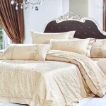 Постільна білизна Vie Nouvelle жаккард із шовковою вишивкою євро 200х220 JE-A004