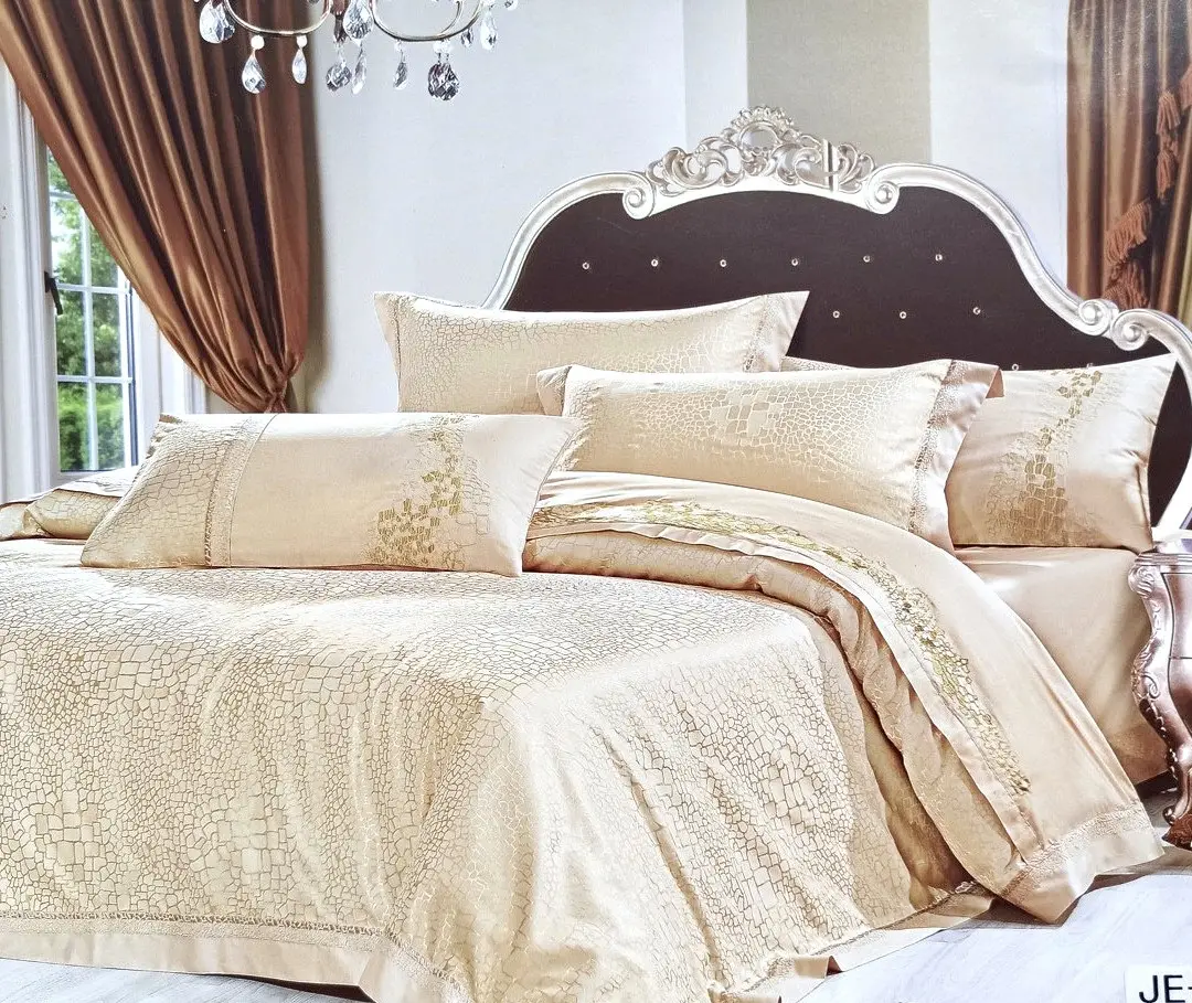 Постільна білизна Vie Nouvelle жаккард із шовковою вишивкою євро 200х220 JE-A004