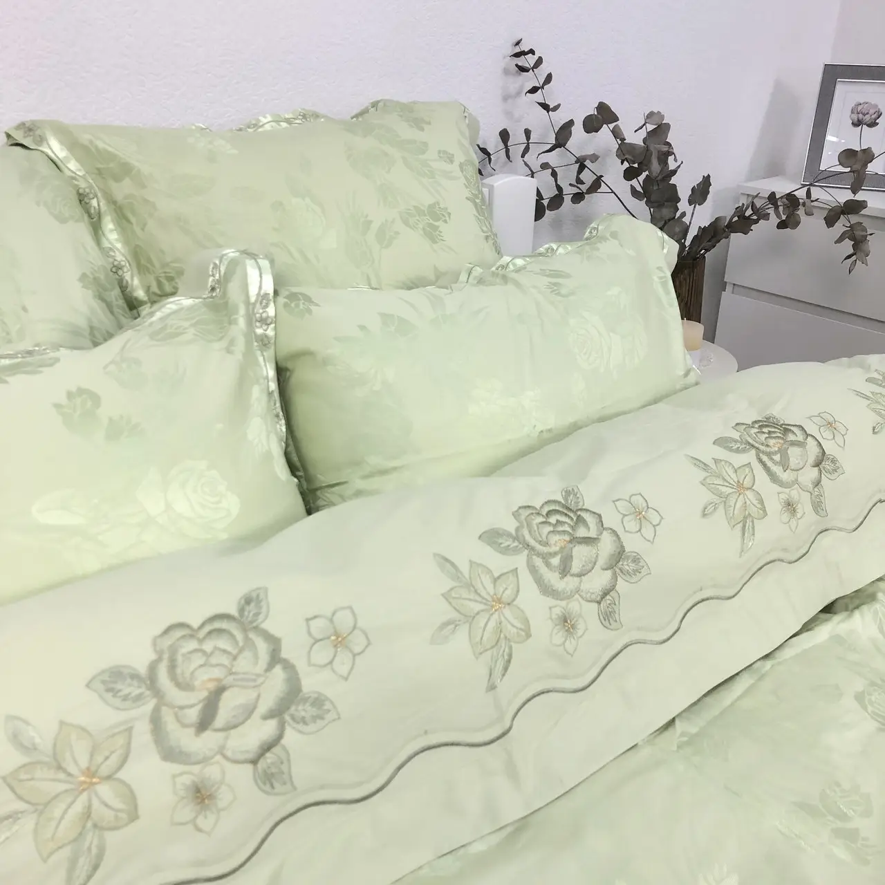 Постільна білизна Vie Nouvelle жакард з вишивкою євро 200×220 JE14