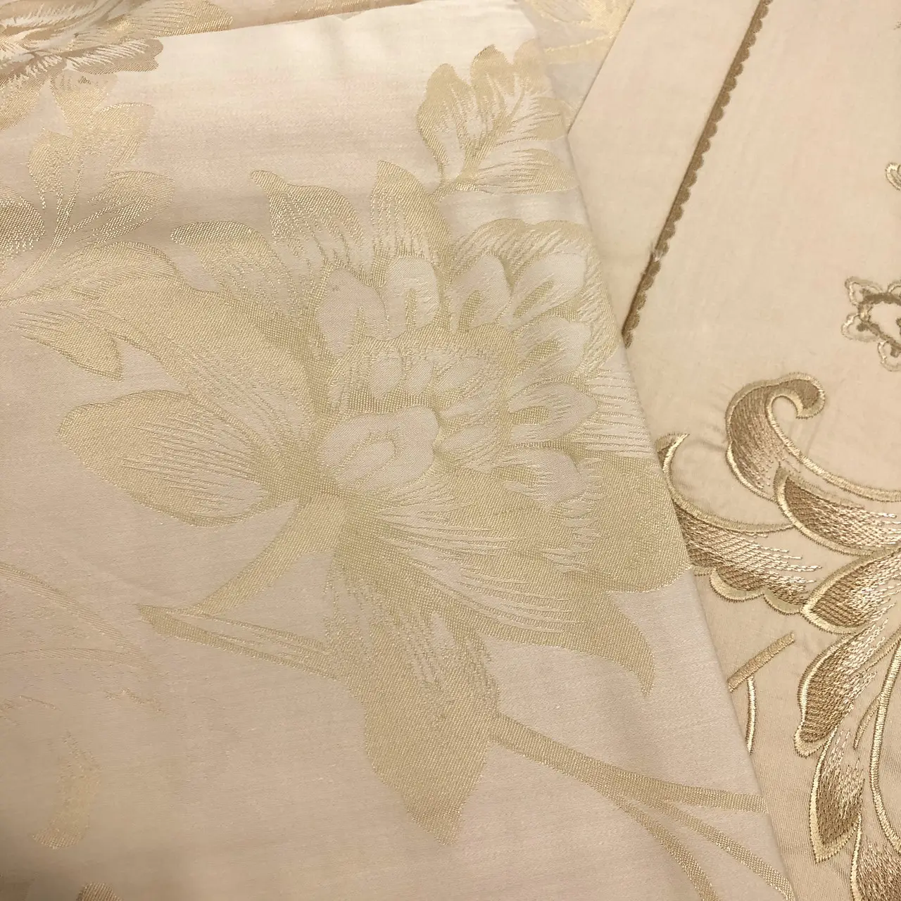 Постельное белье Vie Nouvelle жаккард с вышивкой JE-323