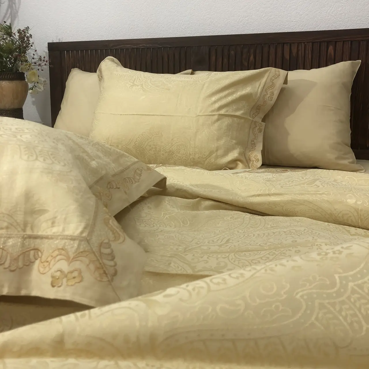 Постельное белье Ailin жаккард с вышивкой евро 200×220 JE-42E